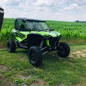 Meet your Posher, Christian